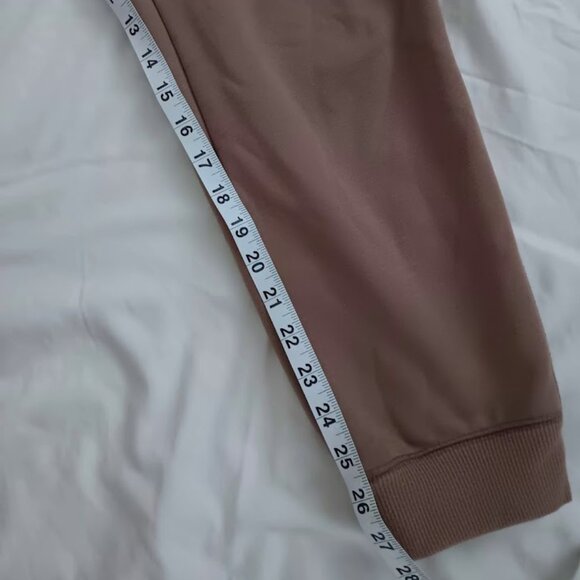 UNIQLO Sherpa-lined Sweatpants - Picture 7 of 10